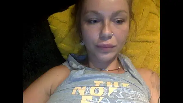 MiraLuna online show from October 13, 9:05 pm