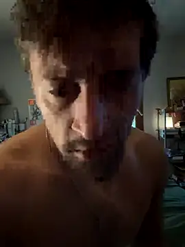 Snapshot of Amatueranon chatting on October 6, 1:01 pm Amatueranon online show from October 6, 1:01 pm