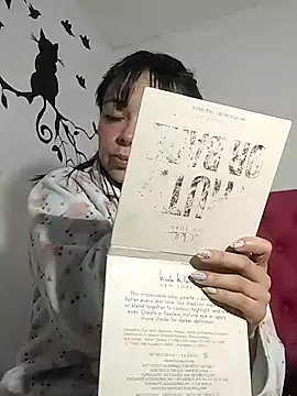 Valentina Squirt- online show from November 20, 9:21 am