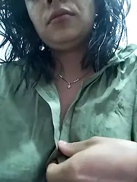 Valentina Squirt- online show from November 8, 9:02 am