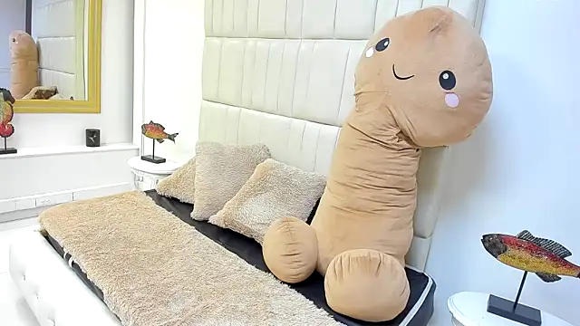 lola cook online show from December 3, 7:24 pm