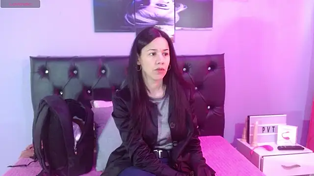 Jazmin ny online show from October 27, 2:07 pm