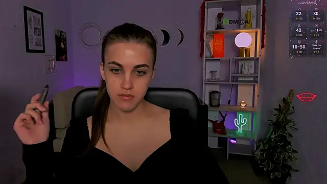 lina fox12 online show from May 11, 12:28 pm