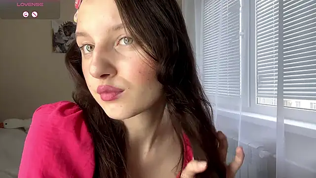 JanellHousen online show from April 11, 6:10 am