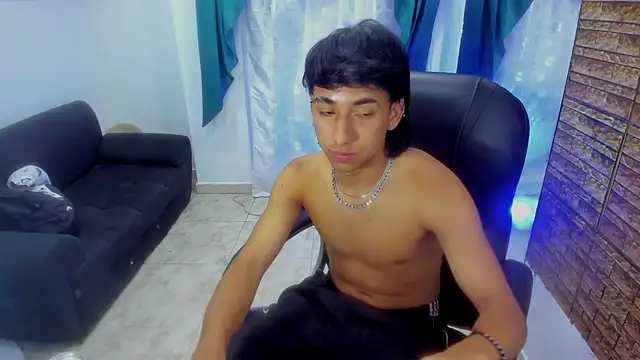 Austin Booy online show from October 3, 3:52 am