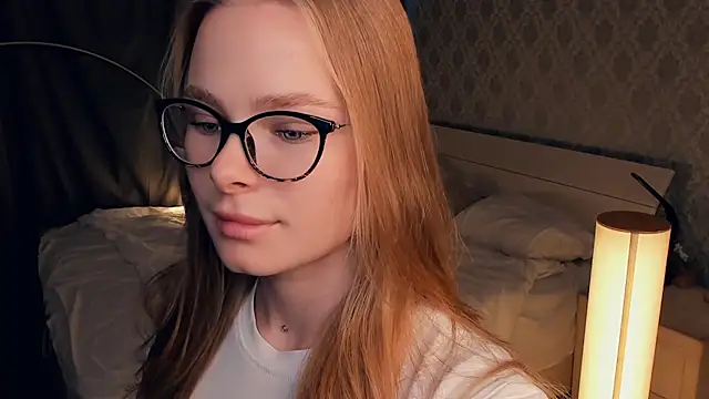 Snapshot of LibbyVenzeio chatting on October 24, 7:07 am LibbyVenzeio online show from October 24, 7:07 am