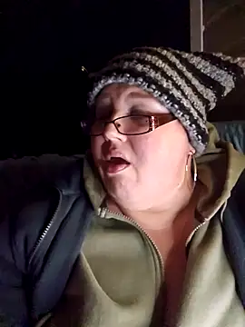 Snapshot of Budd_Bunney chatting on November 2, 11:10 pm Budd Bunney online show from November 2, 11:10 pm