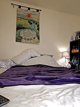 Snapshot of Budd_Bunney chatting on October 18, 7:43 am Budd Bunney online show from October 18, 7:43 am