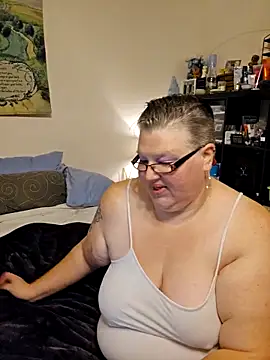 Snapshot of Budd_Bunney chatting on October 14, 3:23 pm Budd Bunney online show from October 14, 3:23 pm