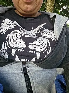 KinkySecretSlut online show from October 7, 9:27 pm