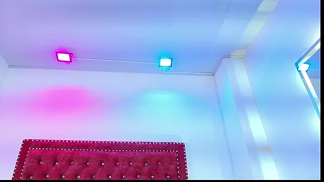 Snapshot of Gabriela_milani chatting on February 28, 11:32 am Gabriela milani online show from February 28, 11:32 am