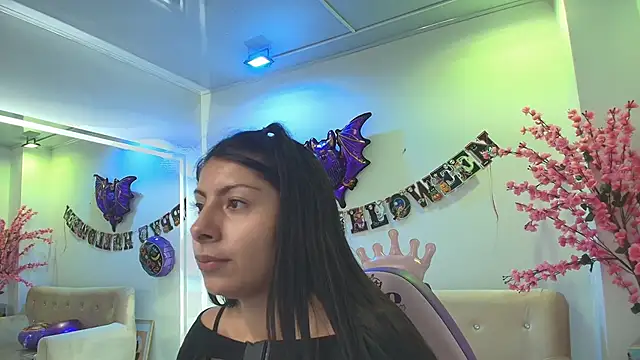 Gabriela milani online show from October 29, 11:31 am