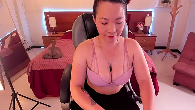 Mafe Kailina online show from May 1, 7:41 pm