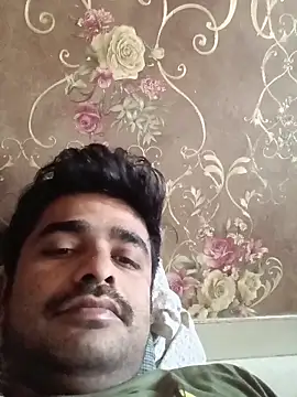 Snapshot of puneriboy32 chatting on November 14, 2:59 am puneriboy32 online show from November 14, 2:59 am