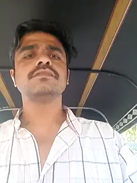 Snapshot of puneriboy32 chatting on November 13, 10:52 am puneriboy32 online show from November 13, 10:52 am