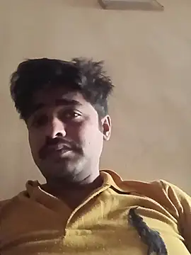 Snapshot of puneriboy32 chatting on November 11, 2:06 am puneriboy32 online show from November 11, 2:06 am