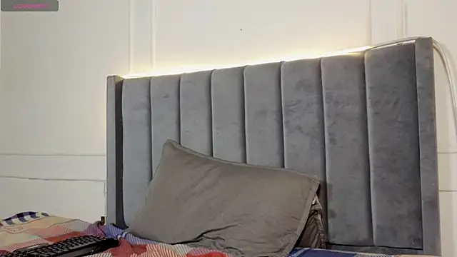 luxuryheaven 8 online show from November 29, 7:52 am