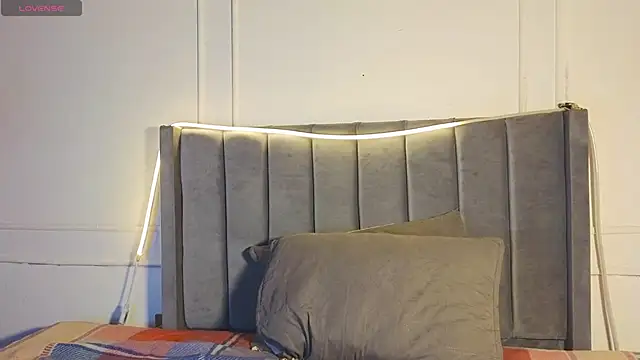 luxuryheaven 8 online show from November 26, 8:42 pm