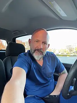 Snapshot of fuckadilf chatting on November 12, 8:45 pm fuckadilf online show from November 12, 8:45 pm