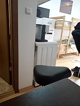 afhjjnvc online show from October 2, 8:50 am