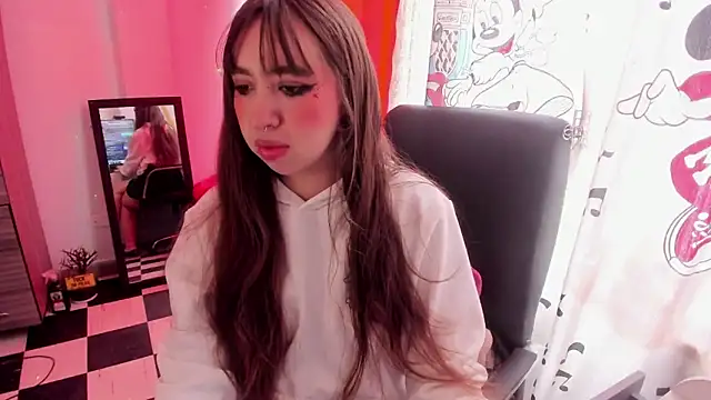 Scarlett  Cooper   online show from March 3, 2:46 pm