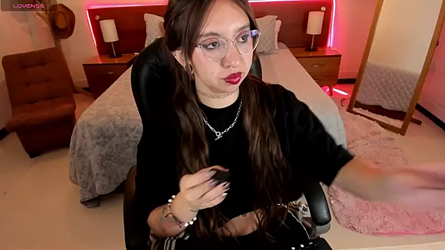 Scarlett  Cooper   online show from October 19, 12:19 pm