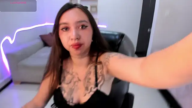 Scarlett  Cooper   online show from October 24, 12:37 pm