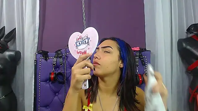 Sophie-dbs online show from December 3, 3:55 pm