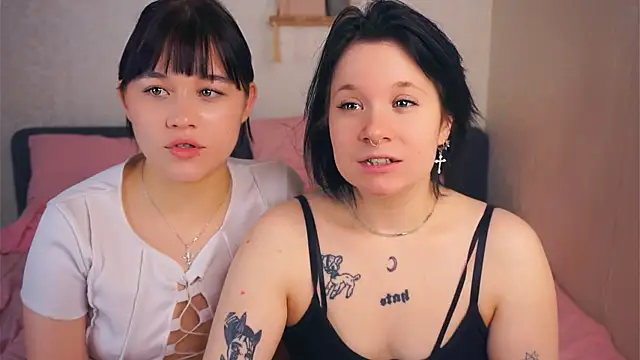 EviaVanveen online show from December 17, 8:19 am