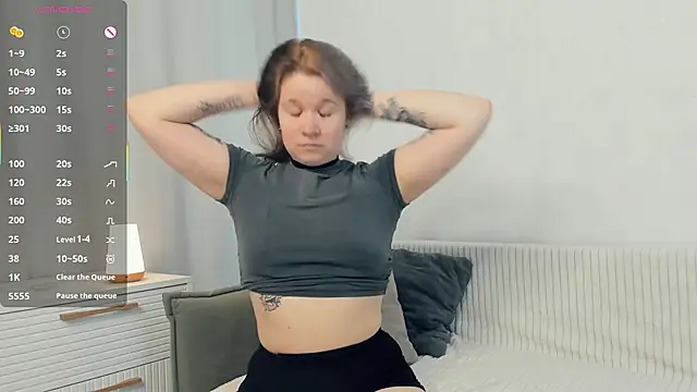 EviaVanveen online show from October 27, 7:20 am