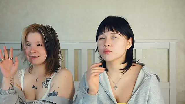 EviaVanveen online show from November 14, 8:18 am