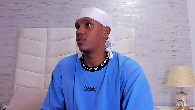 jax black online show from November 13, 7:07 pm