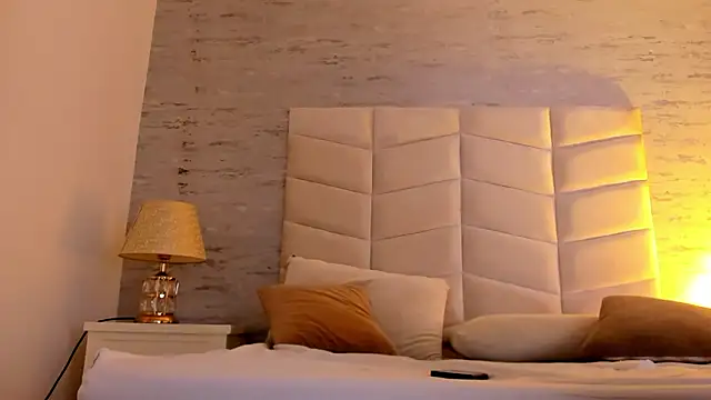 jax black online show from February 2, 8:52 pm