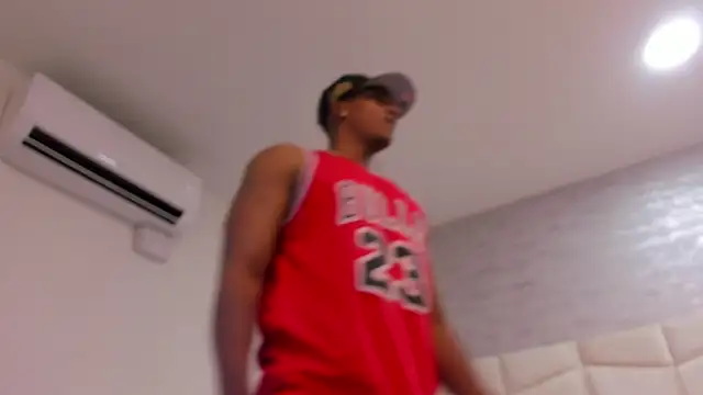 jax black online show from November 12, 7:07 pm