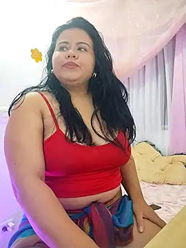 Snapshot of Tania_cruz_ chatting on February 15, 12:22 am Tania cruz online show from February 15, 12:22 am