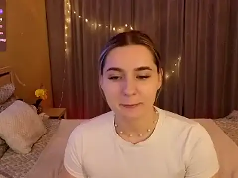 cutieblush online show from November 27, 6:30 pm