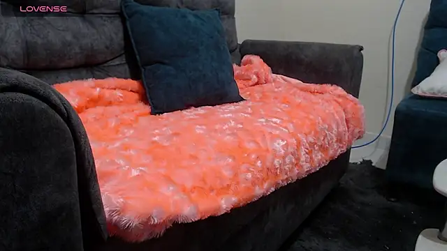 Michellx hot2 online show from February 25, 6:46 am