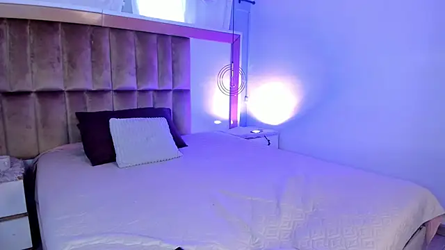 SamyShark online show from October 31, 6:26 pm