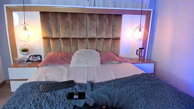 SamyShark online show from January 8, 5:35 am