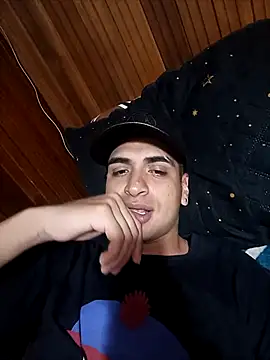 daniandr119 online show from November 2, 3:22 am