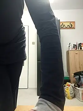 honzinka83 online show from December 20, 5:16 pm