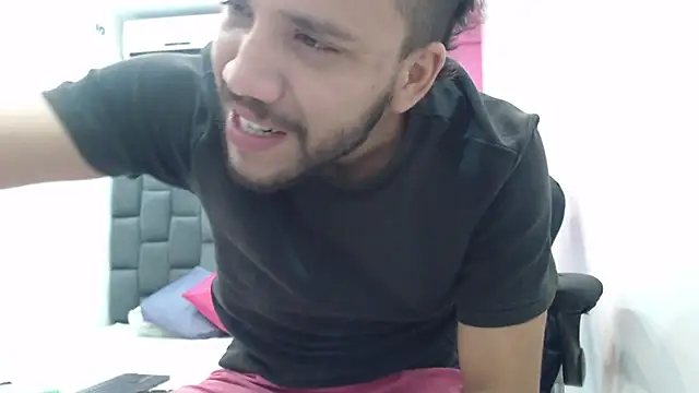 Juan FelipeX01 online show from October 22, 3:22 pm