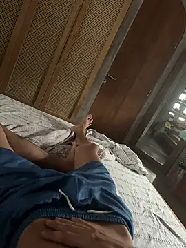HenryLee1983-cums online show from May 31, 1:33 am