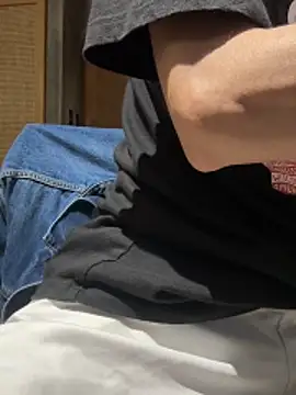 HenryLee1983-cums online show from June 1, 3:33 pm