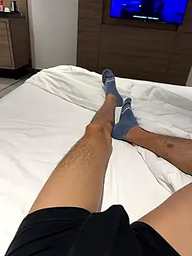 Snapshot of HenryLee1983-cums chatting on January 9, 5:09 pm HenryLee1983-cums online show from January 9, 5:09 pm