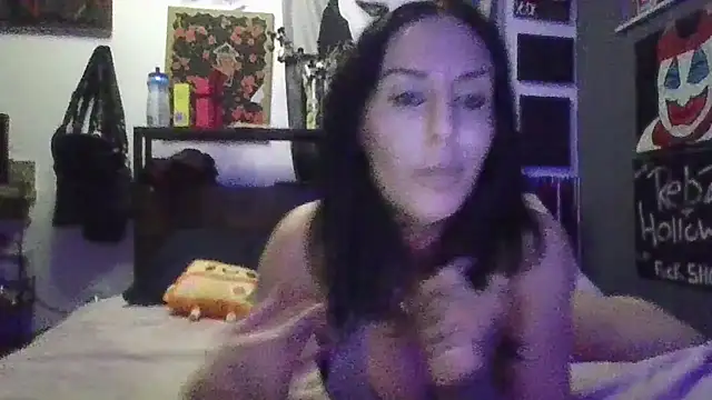 Snapshot of inkdhollow1 chatting on November 17, 4:16 am inkdhollow1 online show from November 17, 4:16 am