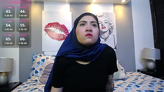 Neesha   online show from October 29, 8:52 pm