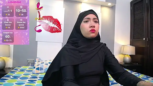 Neesha   online show from October 11, 8:54 pm