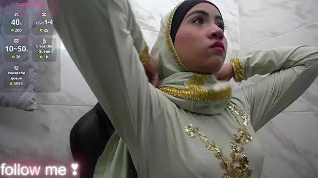 Neesha   online show from November 20, 11:55 am