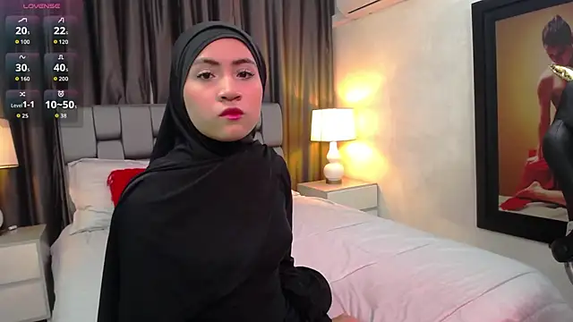 Neesha   online show from October 6, 8:53 pm